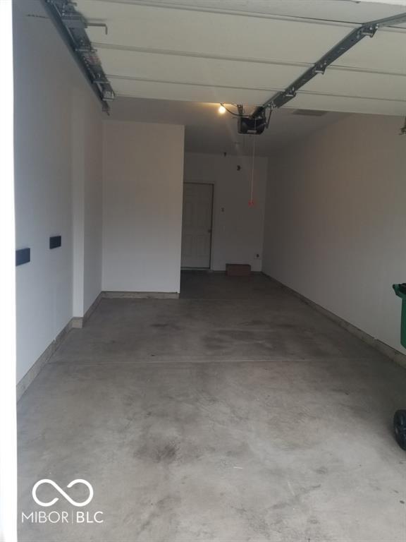 Building Photo - 12030 Zircon Ln