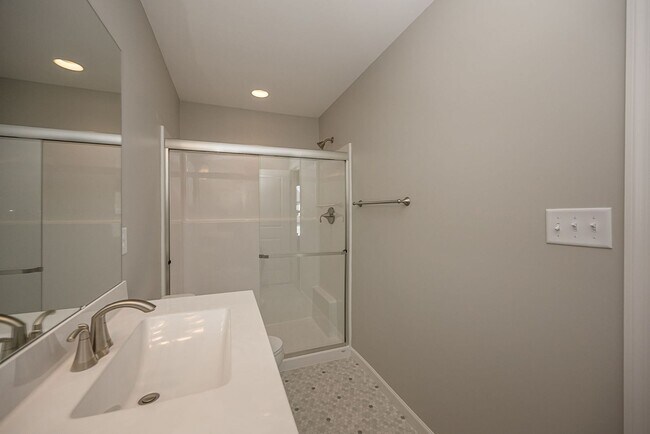 Building Photo - Brand New Construction, 3 bed, 2.5 Bath Townhome