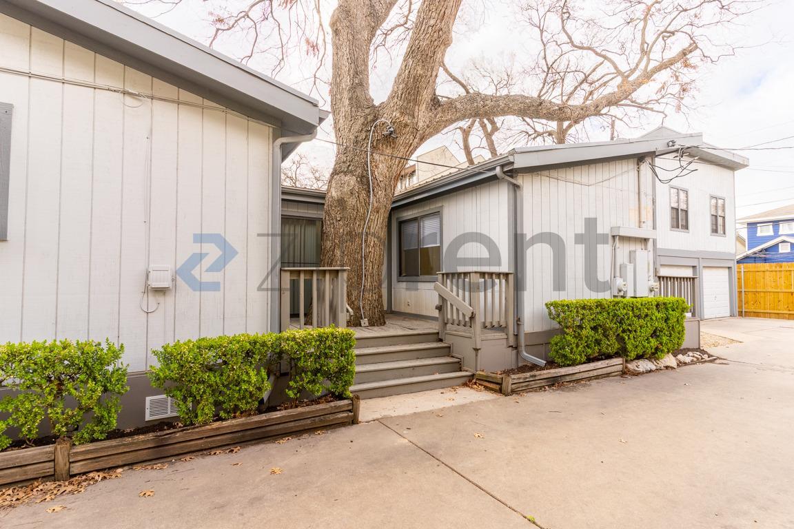 Building Photo - 703 Nelray Blvd