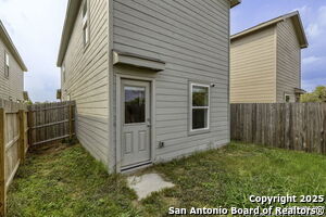 Building Photo - 10824 Presa Wy