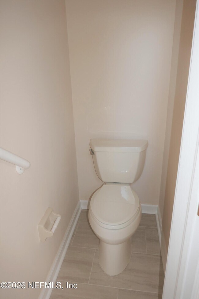 Building Photo - 10996 Raley Creek Dr S