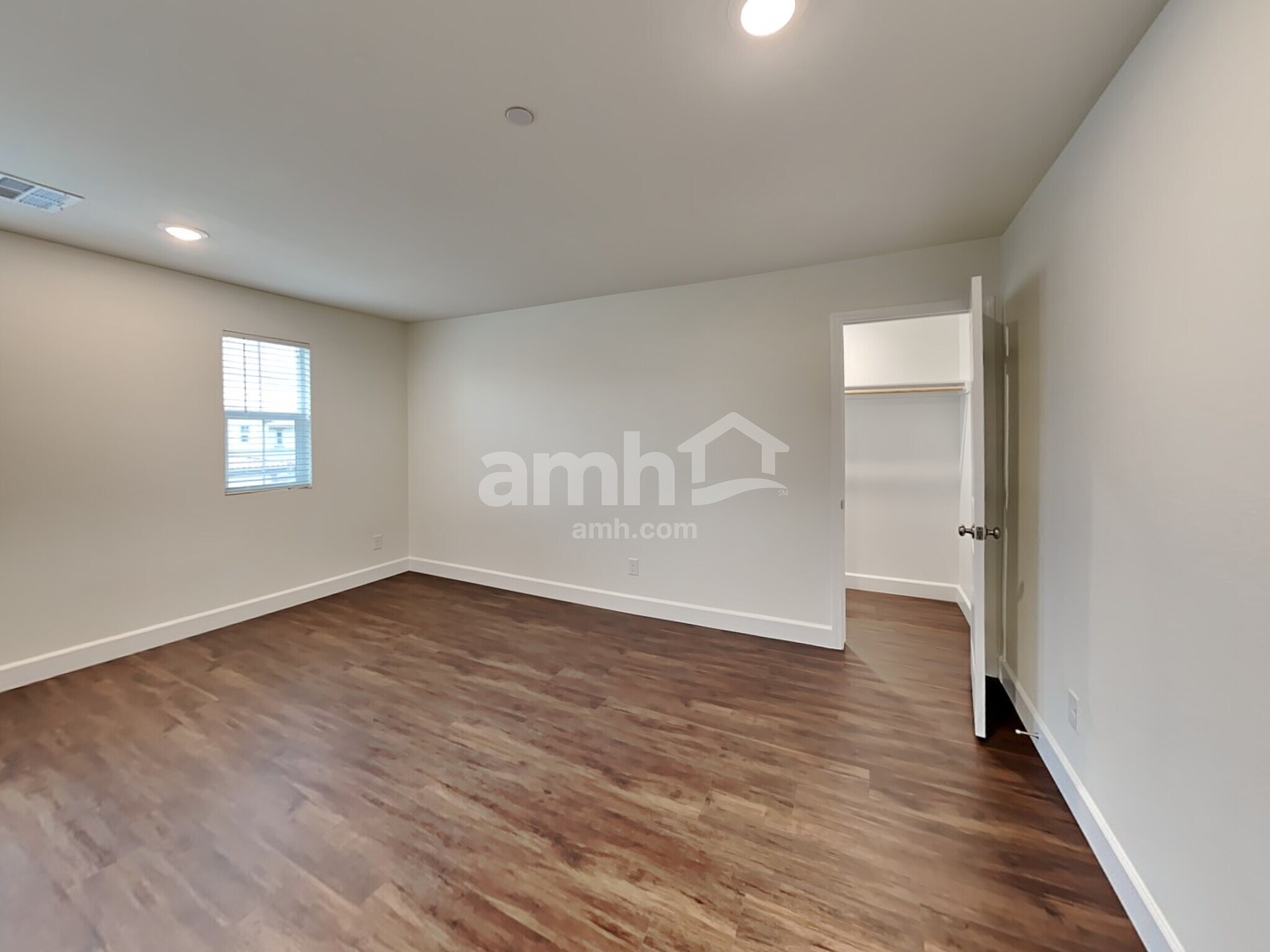 Building Photo - 294 Austin Bellerose Pl