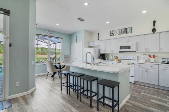 Building Photo - 2237 Wyndham Palms Way