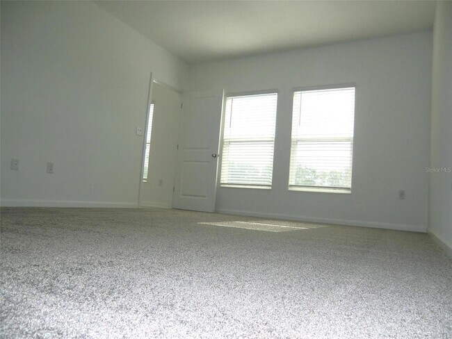 Building Photo - 355 Loch Ct