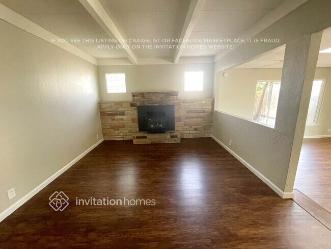 Building Photo - 231 N West St