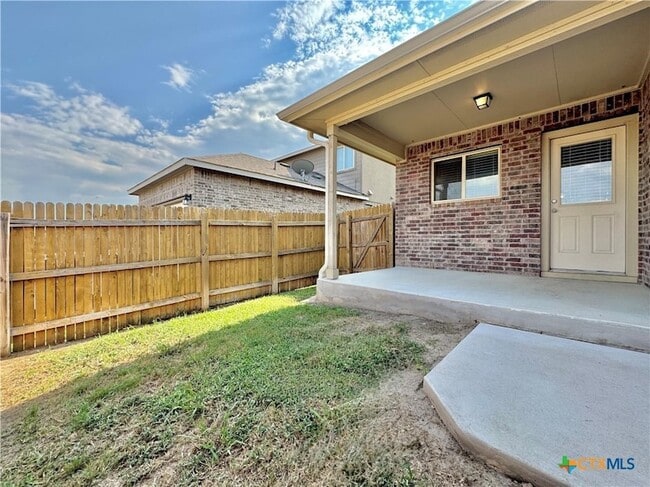 Building Photo - 1024 Britt Ln