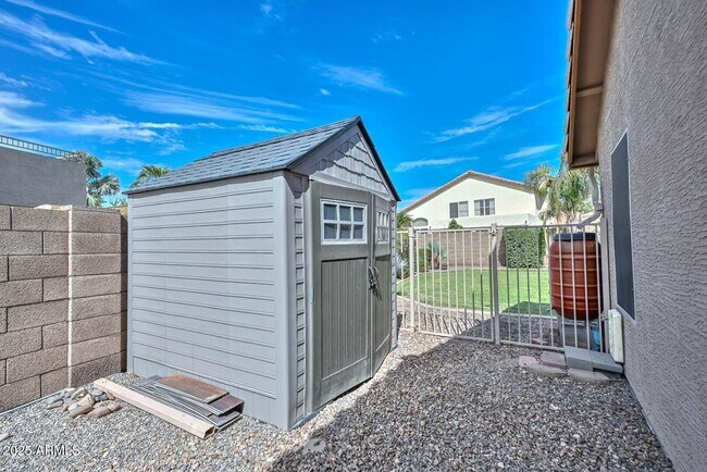 Building Photo - 7869 W Kristal Way