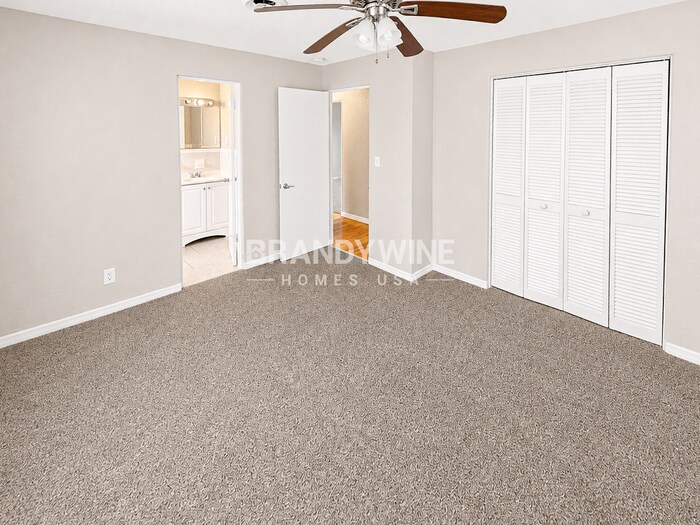 Building Photo - 130 Flamingo Ave