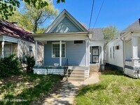 Building Photo - 2921 Dumesnil St
