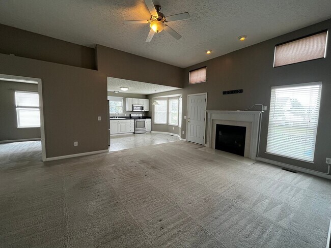 Building Photo - 3 bedroom, 2 bathroom single story home in Pickerington