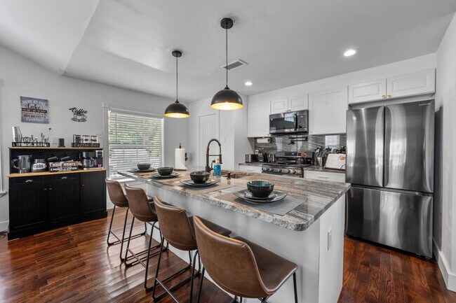 Building Photo - 4109 Brooks Baker Ave