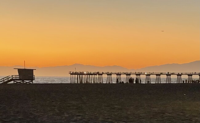 Pier at sunset - 77 15th St