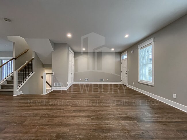 Building Photo - Be the First to Live in These Brand-New Luxury Homes — Now Pre-Leasing in Pittsburgh