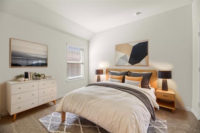 Building Photo - 411 Revolution Rd