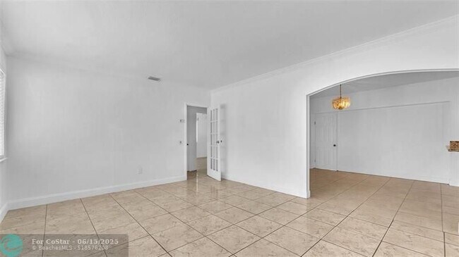 Building Photo - 1340 NW 131st St
