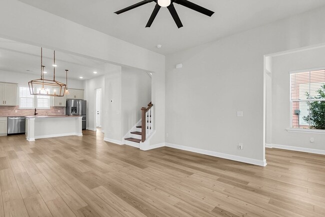 Building Photo - Beautiful 3 Bedrooms, 3.5 Bathrooms Home i...