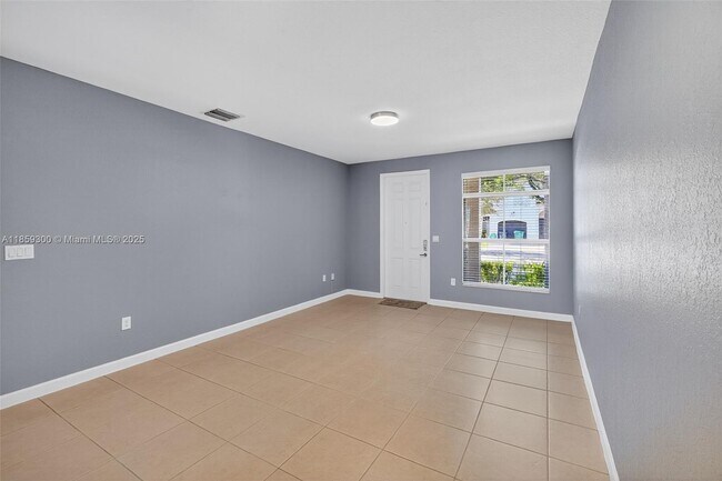 Building Photo - 14747 SW 25th Ln