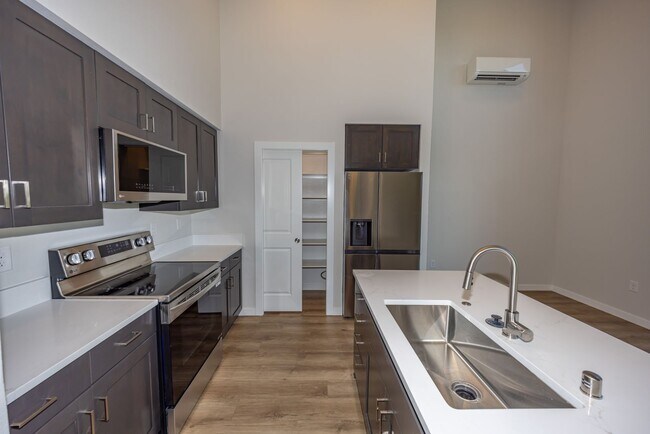 Building Photo - Brand New! - 2 Bedr in Gated Community - 6 WEEKS FREE & xfinity Internet