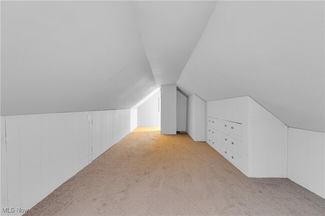 Building Photo - 11816 Marne Ave