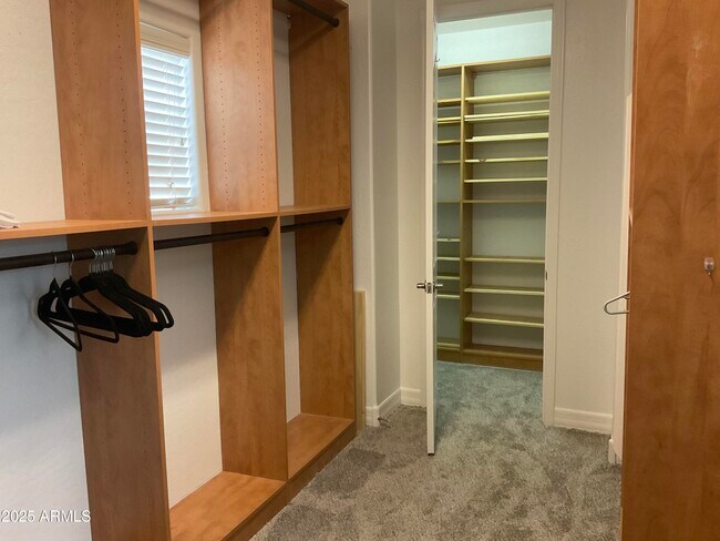 Building Photo - 20893 W Cora Vista
