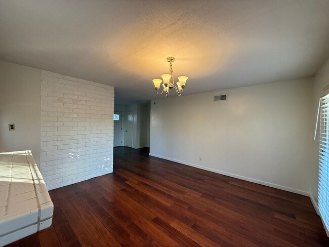 Building Photo - Orcutt Single Story Home on Cul-de-Sac with a Large Yard