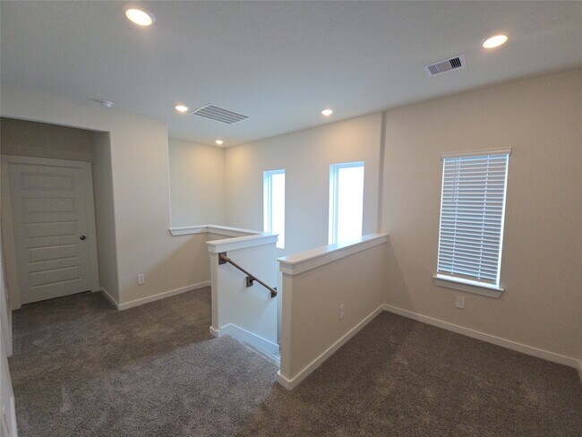 Building Photo - 4112 Good Vineyard Ln