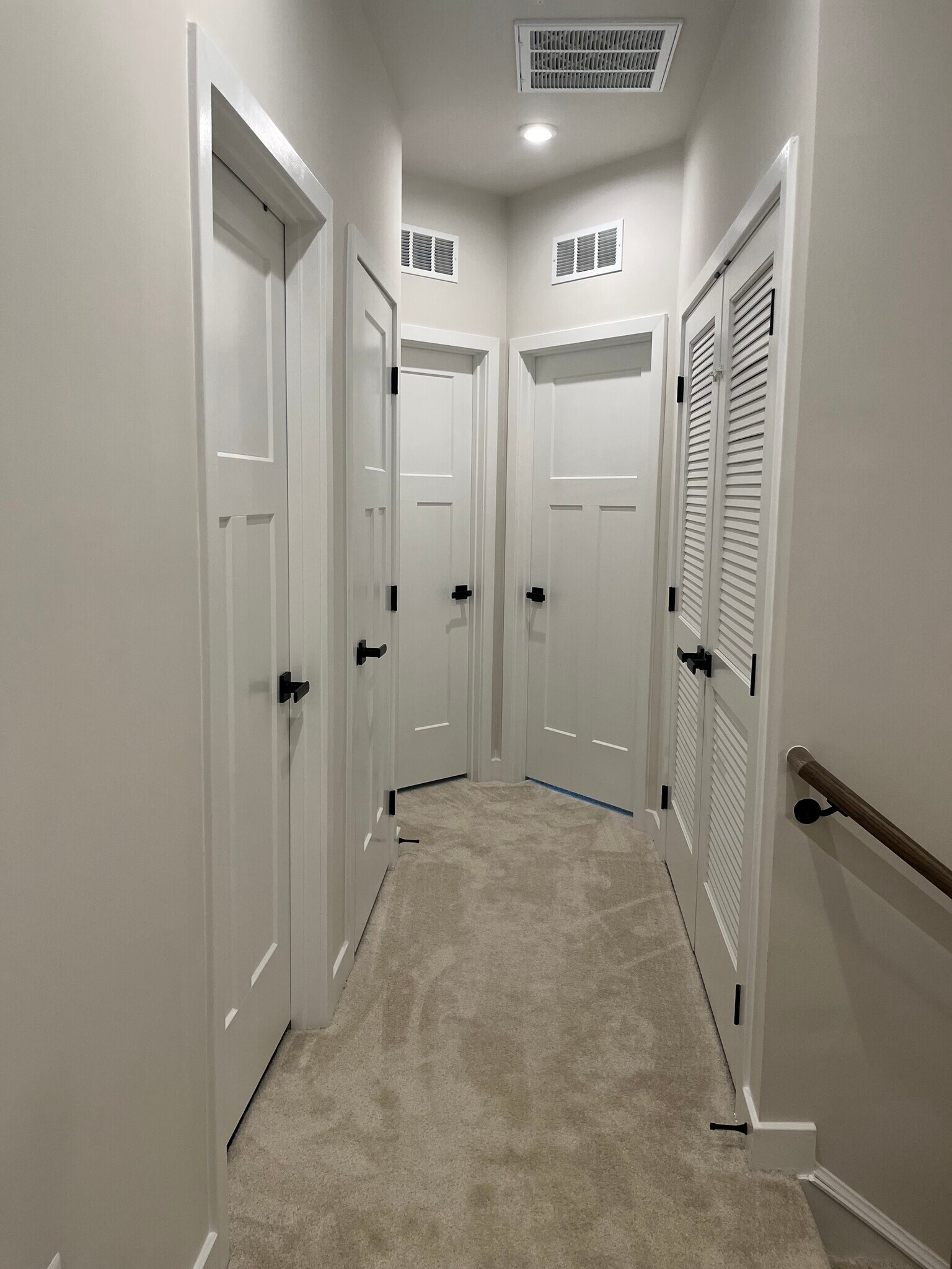 Upstairs Hallway - 10810 Presidential Pky