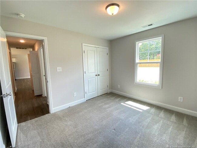 Building Photo - 529 Hamlet Dr