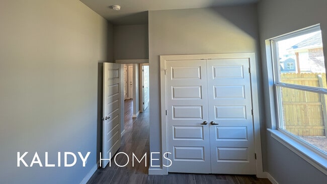 Building Photo - 424 Remington Ave