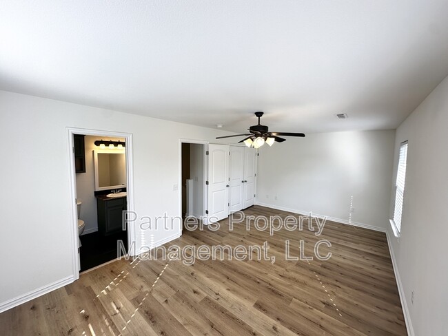 Building Photo - 12267 Rambling Rose Wy