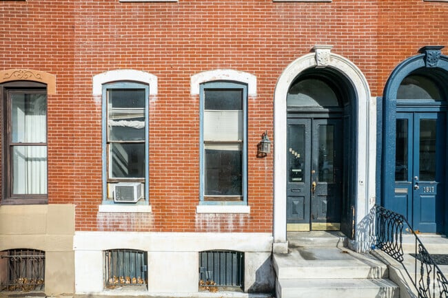 Building Photo - 1919 Spring Garden Street