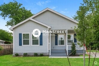 Building Photo - 4 Bedroom Pet-Friendly Home in Dallas, TX ...