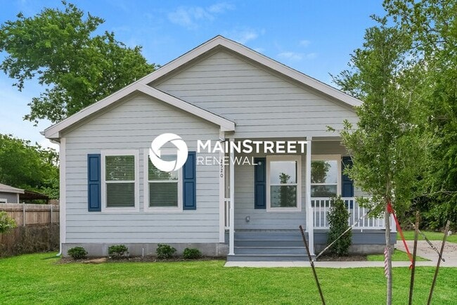 Primary Photo - 4 Bedroom Pet-Friendly Home in Dallas, TX ...