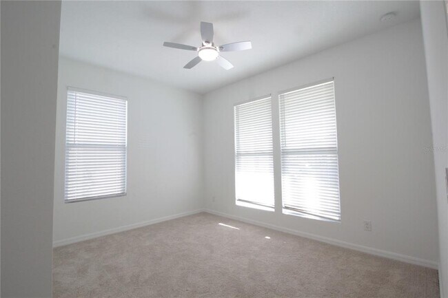 Building Photo - 3126 Voyager Ave