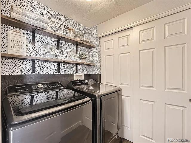 Building Photo - 12982 Grant Cir E