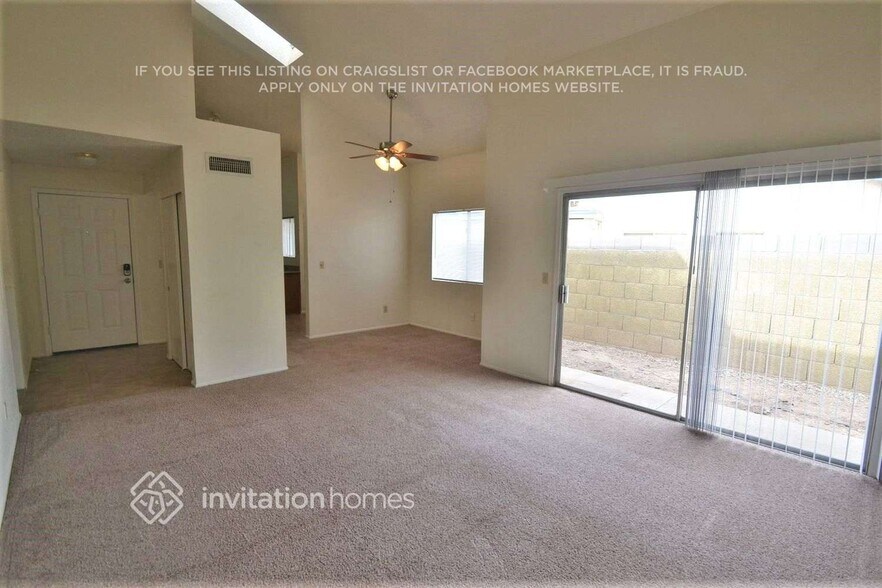 Building Photo - 11339 N 82nd Dr