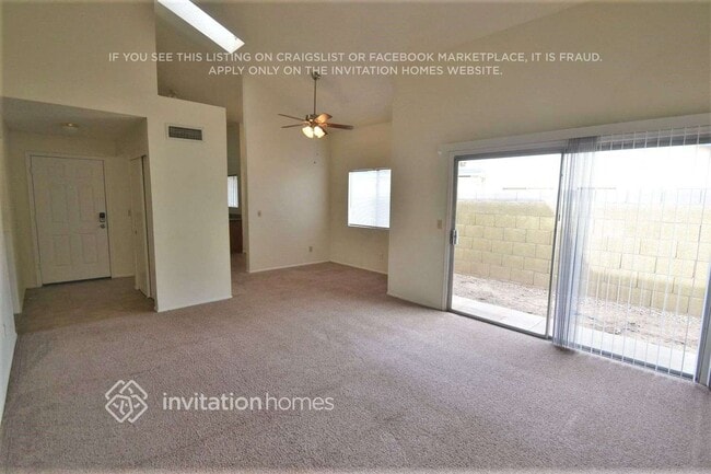 Building Photo - 11339 N 82nd Dr