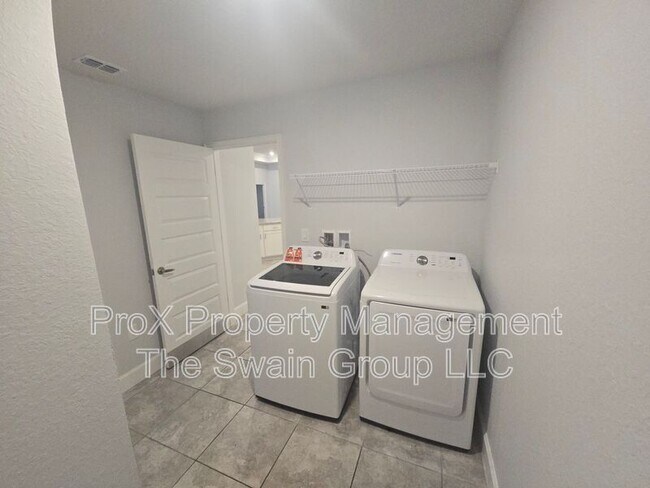 Building Photo - 2107 Cartgate Ln