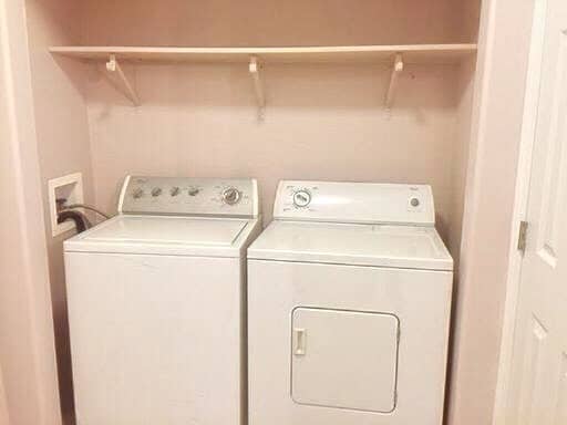 Building Photo - Spacious East Anchorage Home with Yard & Garage!