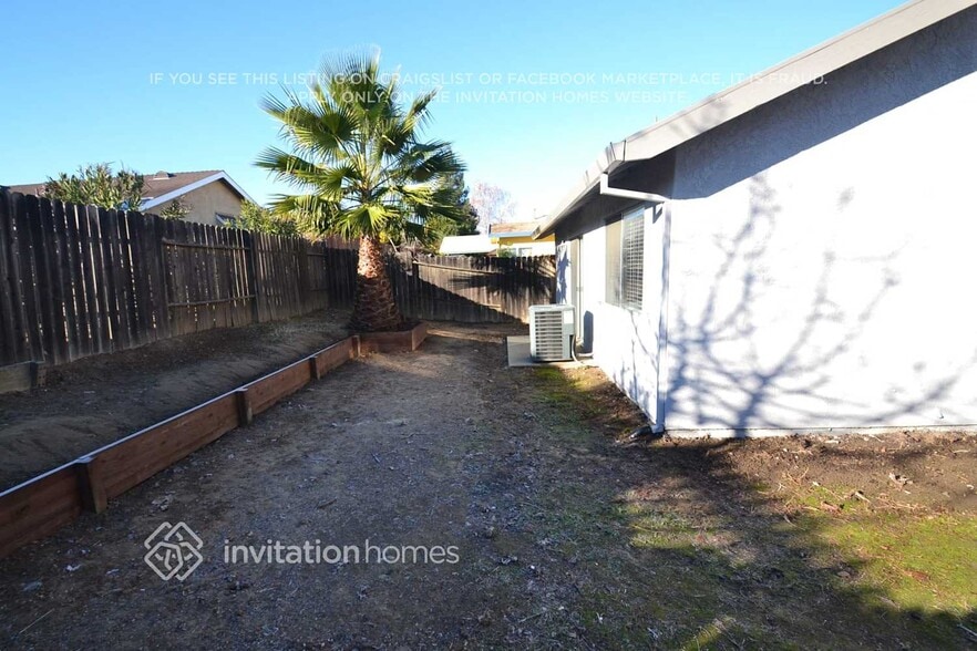 Building Photo - 4984 Perceptive Way