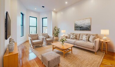 Building Photo - 1198 Greene Ave