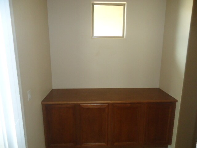 Building Photo - Great 4/3 house for rent in gated community in Cave Creek.