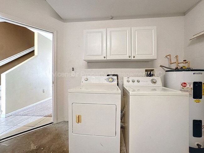 Building Photo - 20424 Needletree Dr