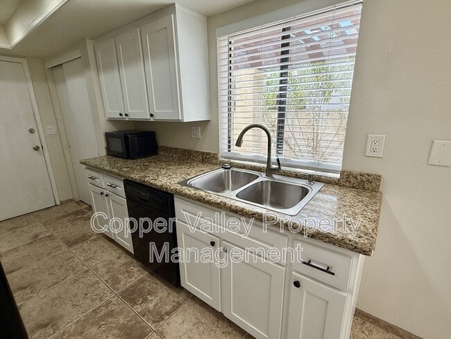 Building Photo - 8601 S 48th St