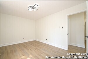 Building Photo - 940 Hedgestone Dr