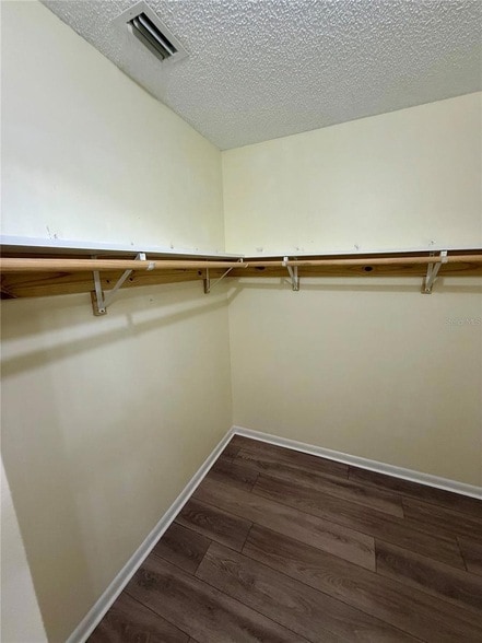 Building Photo - 10948 SW 83rd Ave