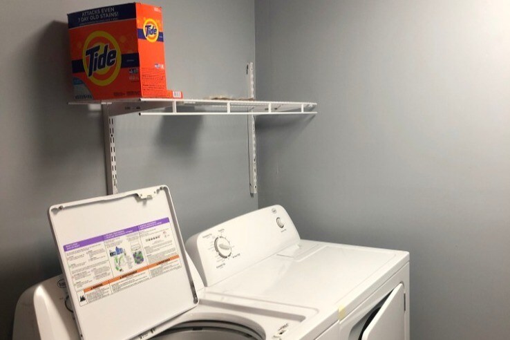 laundry room - 315 Walnut Ave