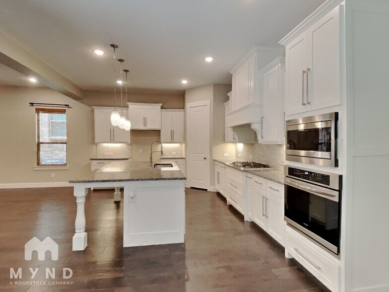 Building Photo - 1278 Ocean Breeze Dr