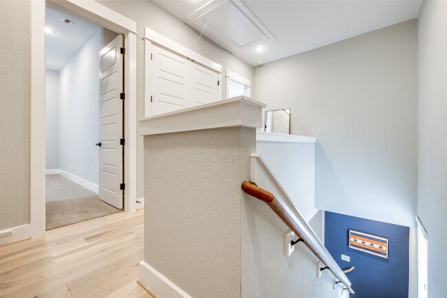 Building Photo - 4804 Gano St