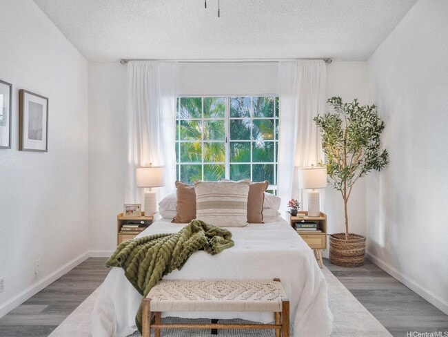 Building Photo - Crosspointe-Upgraded 2 Bedroom, 2 bath, 2 parking stalls